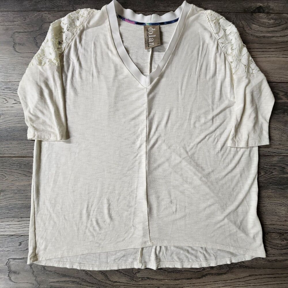Dolan Left Coast Collection Women's Mixed Fabric Short Sleeve Vneck Shirt Sz XS